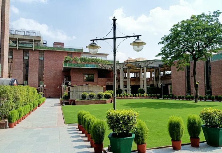 Best Hospitals in India.jpg