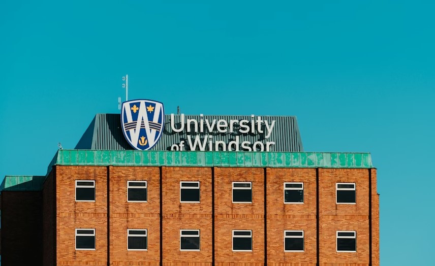 Universities in Canada.jpg